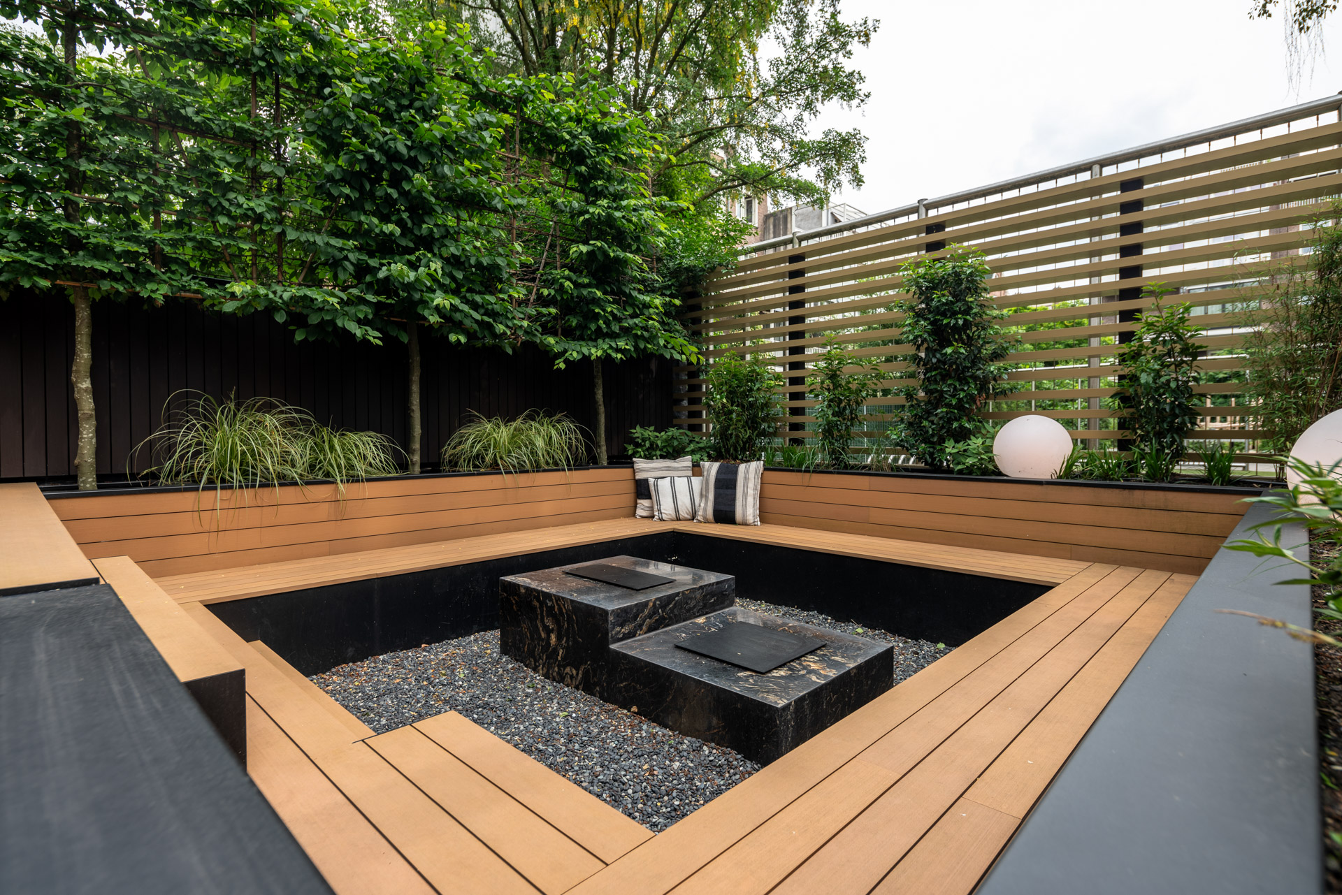 grote loungehoek met kwartsiet Belvedere tafel