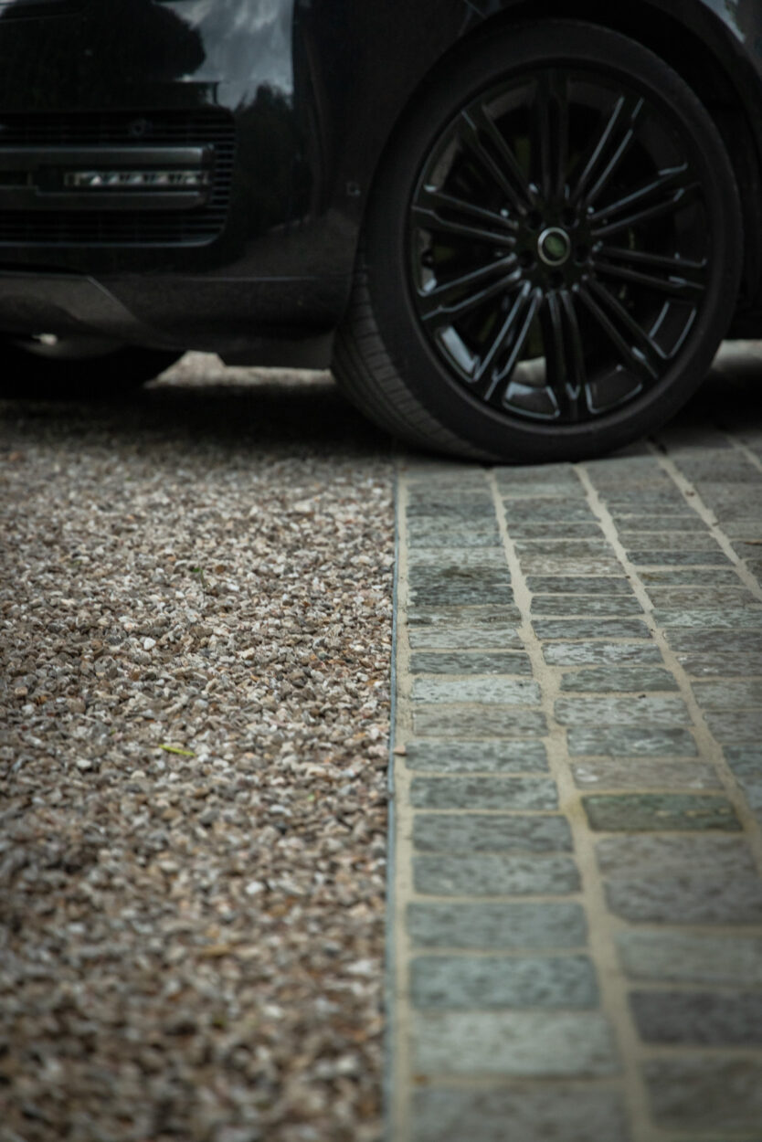 13 natuurstenen kasseien