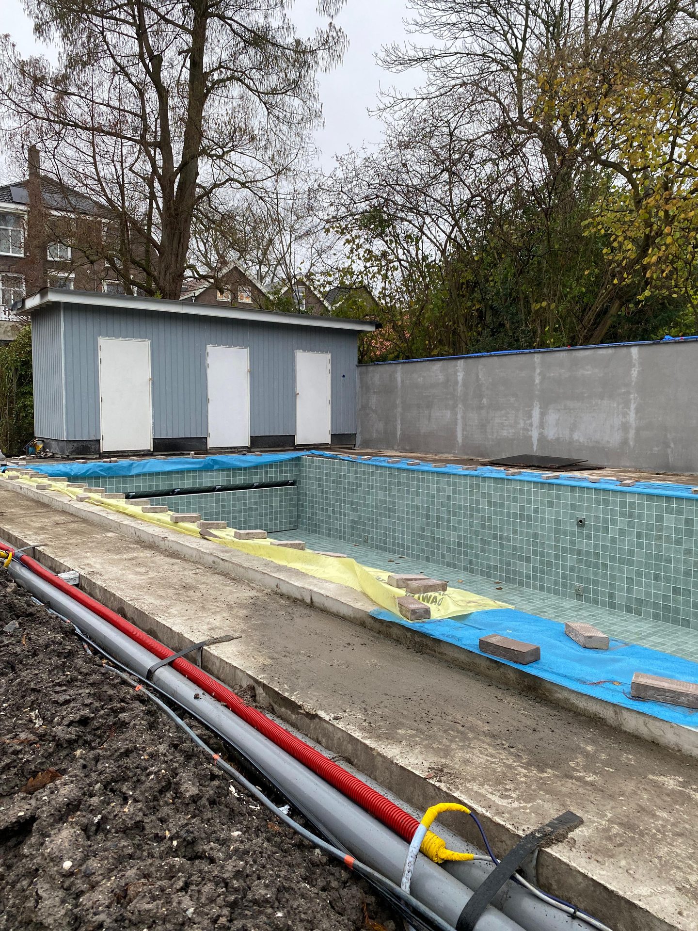 Afwerking zwembad | Aanleg Rotterdams badhuis