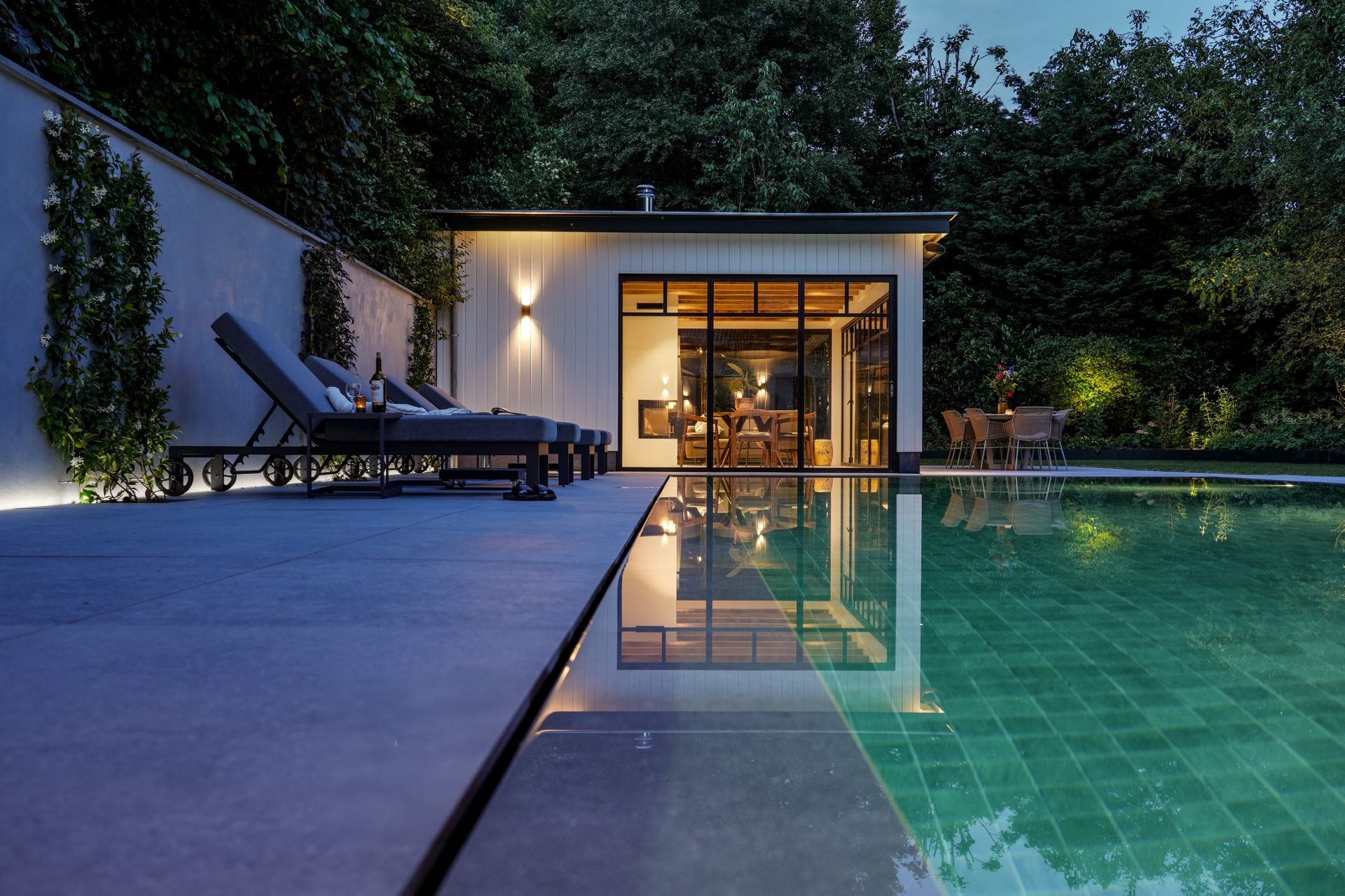 Infinity pool | Rotterdams badhuis, wellnesstuin in Rotterdam