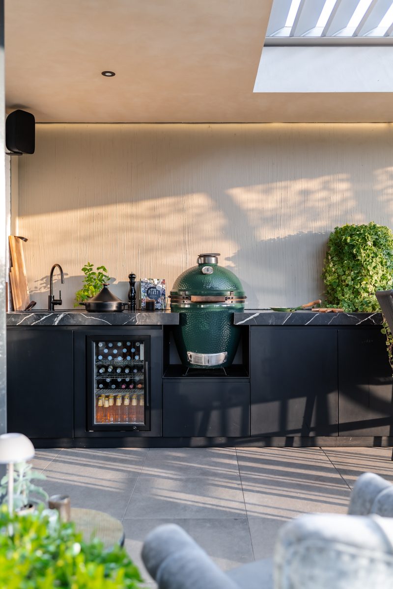 Big Green Egg | Refined Lumina Outdoor Kitchen