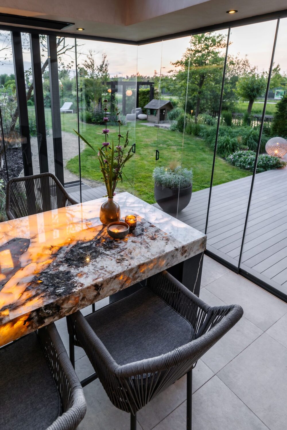 Onyx | Refined Lumina Outdoor Kitchen