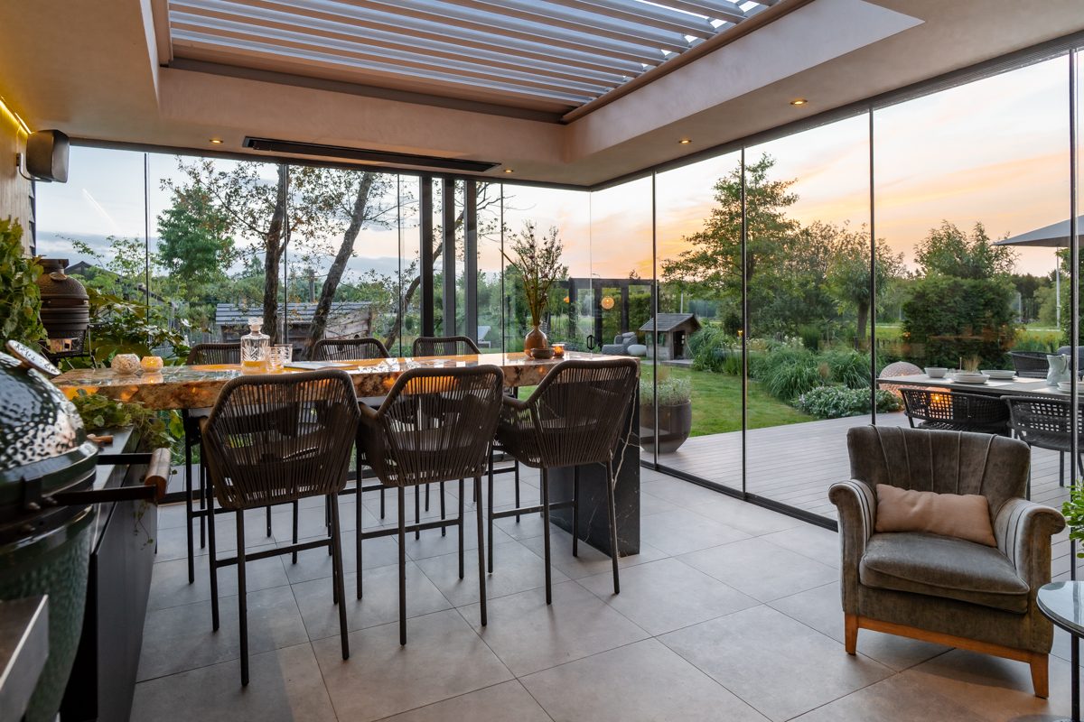 Serre | Refined Lumina Outdoor Kitchen