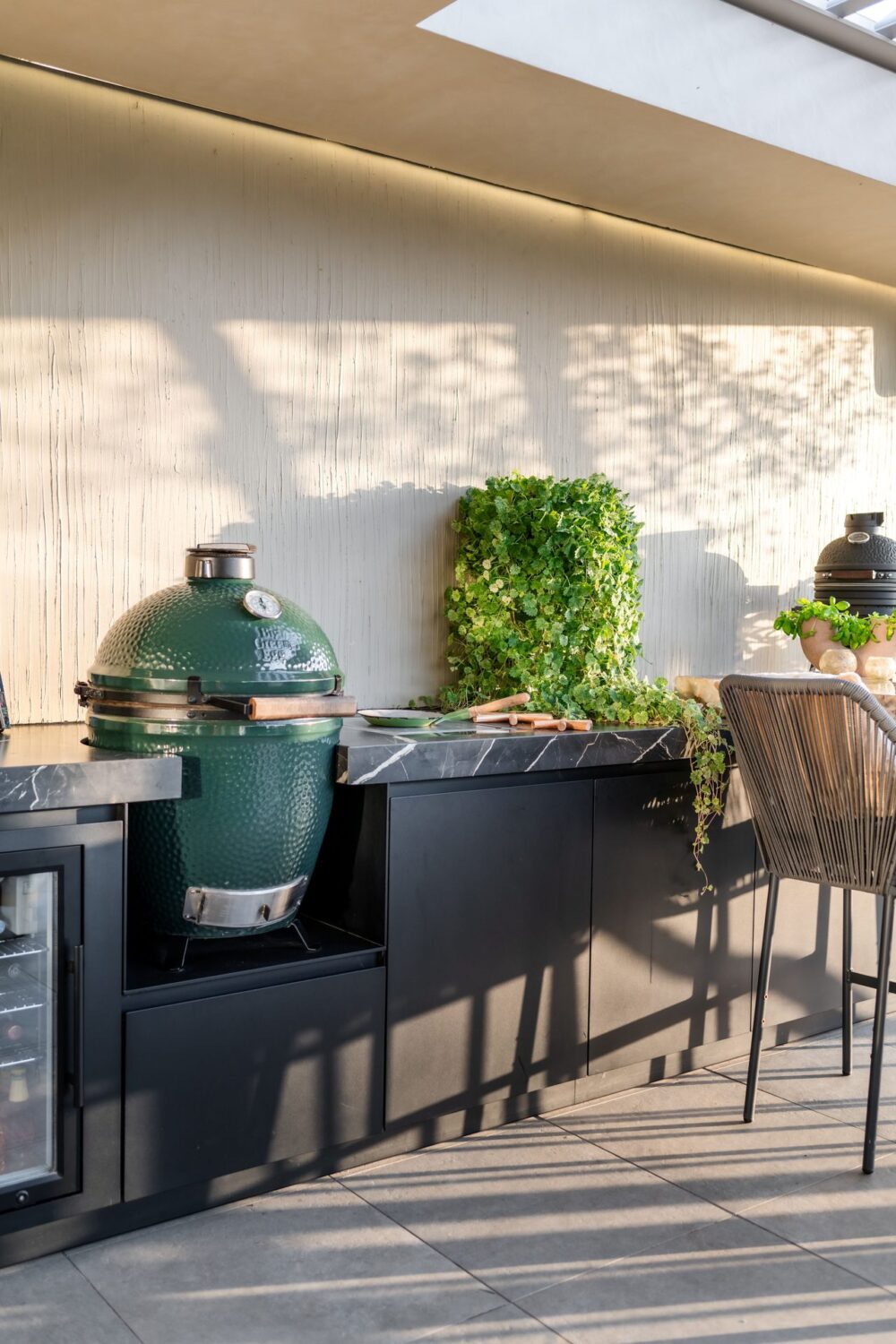 Kamado buitenkeuken | Refined Lumina Outdoor Kitchen