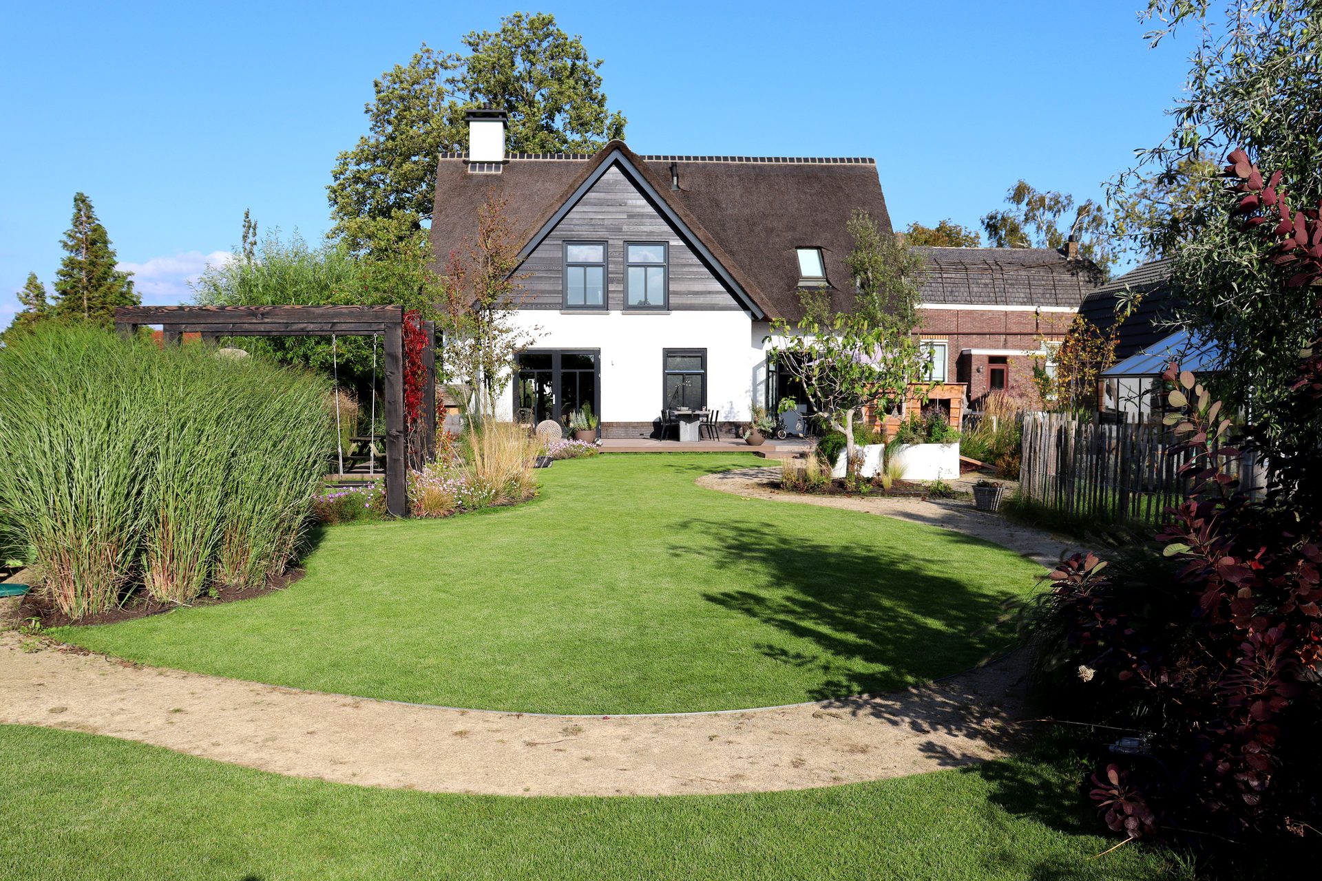 Padvast | Wild & Refined Country Garden in Reeuwijk